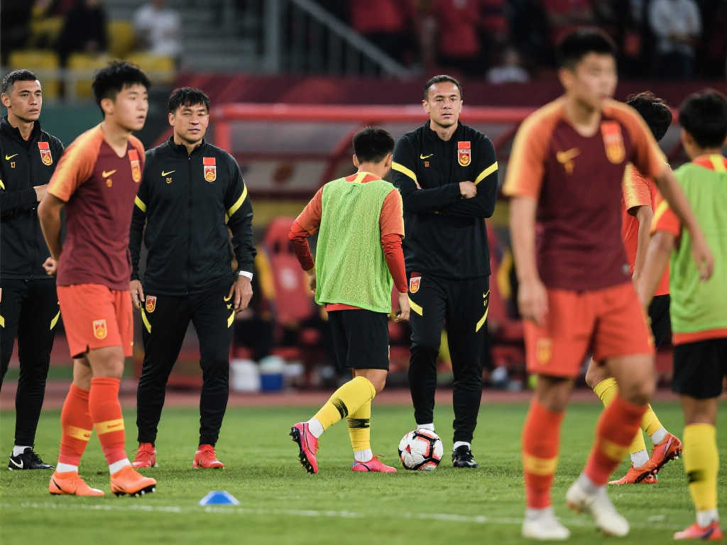 触底反弹还是继续沉沦?媒体:世预赛低迷恐致国足无缘下届亚洲杯 触底反弹还是继续沉沦?媒体:世预赛低迷恐致国足无缘下届亚洲杯